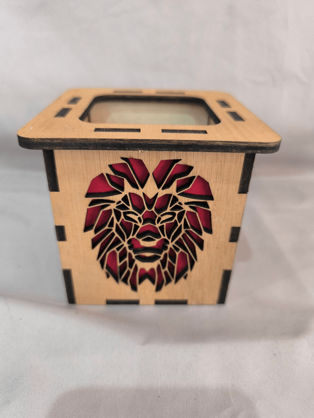 pot à crayon "tête de lion"