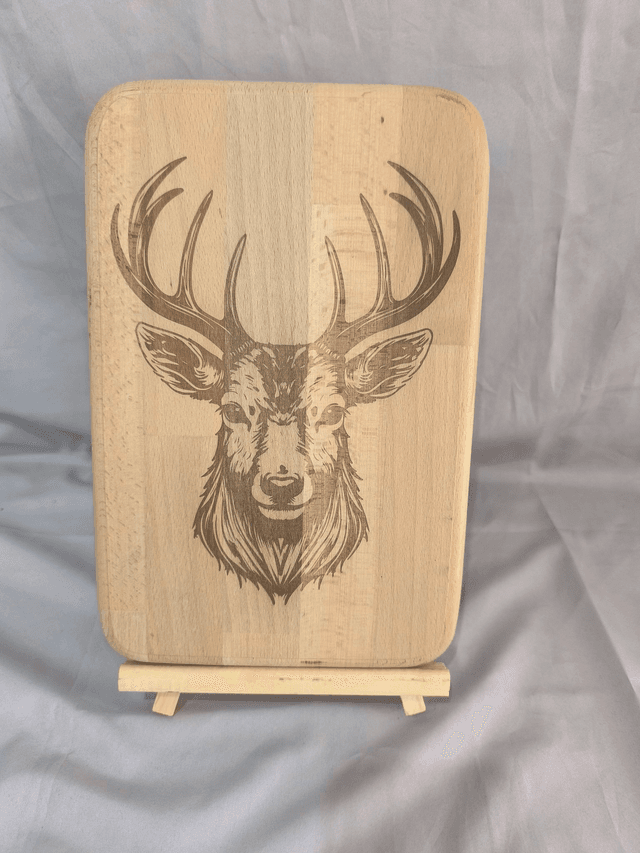 Planche apéritif tête de cerf